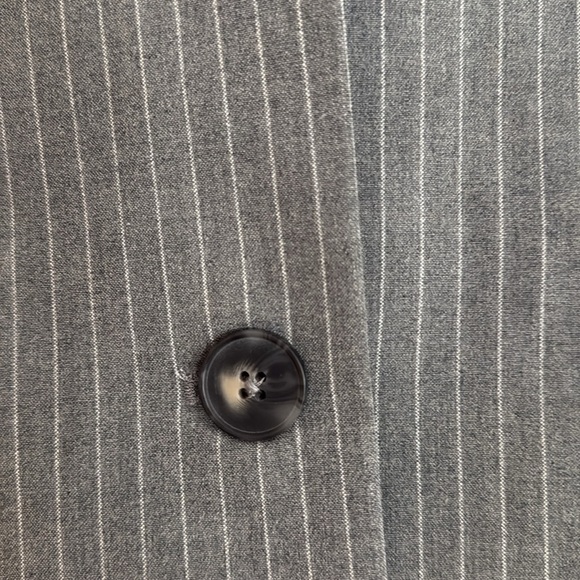 Women’s blazer, Rachel Zoe, pinstriped gray and white, new without tags - Picture 3 of 9